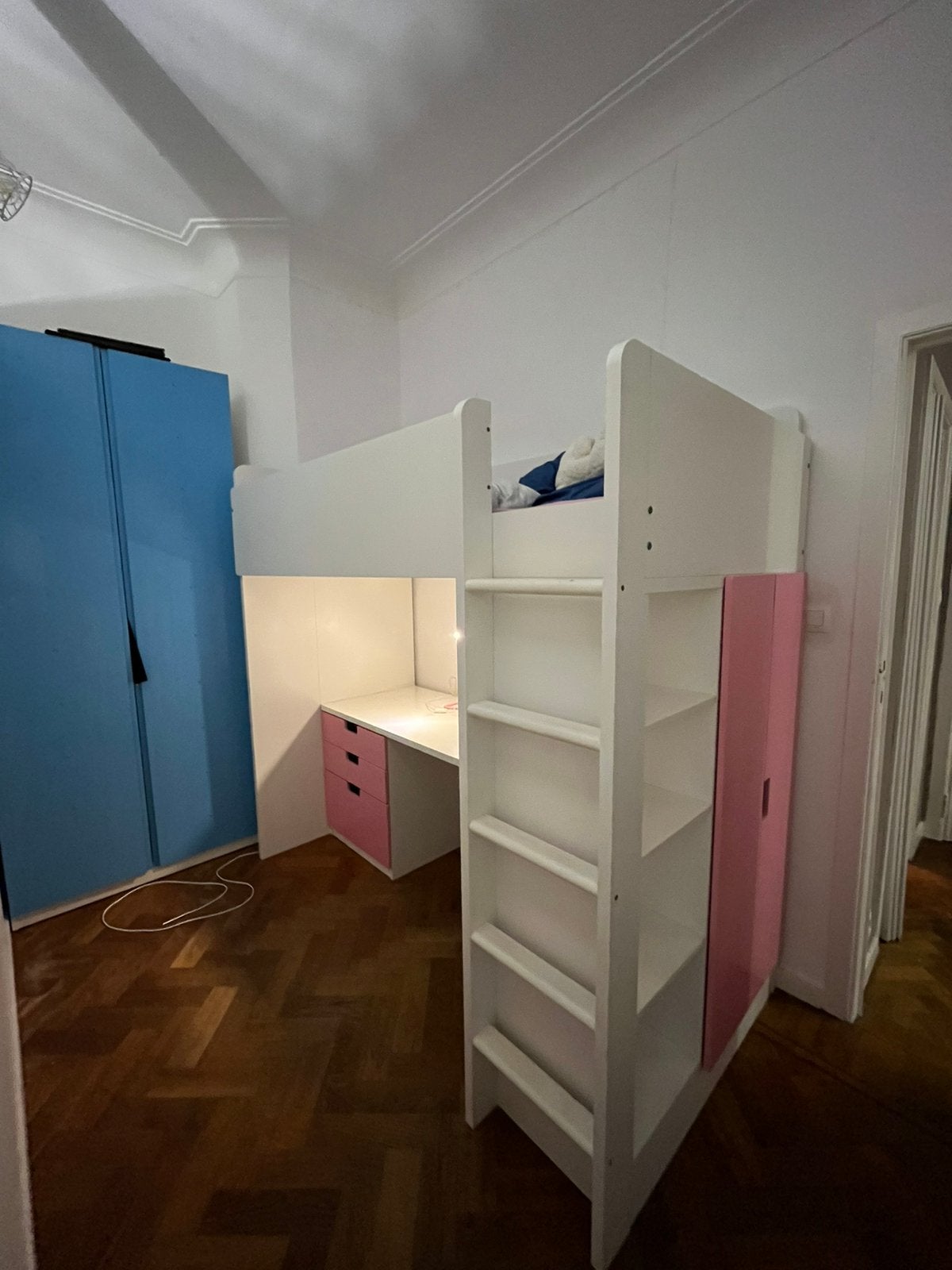 lit mezzanine blanc et rose avec bureau et rangements, Enlèvement, Utilisé, Lit mezzanine