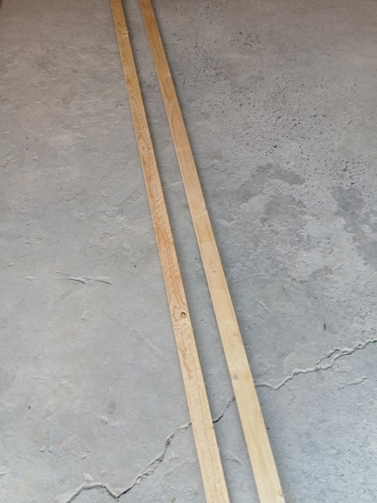 Lot 2 tasseaux de 25*50 mm sur 2,70 m, Neuf, 250 à 300 cm, Enlèvement, Autres types