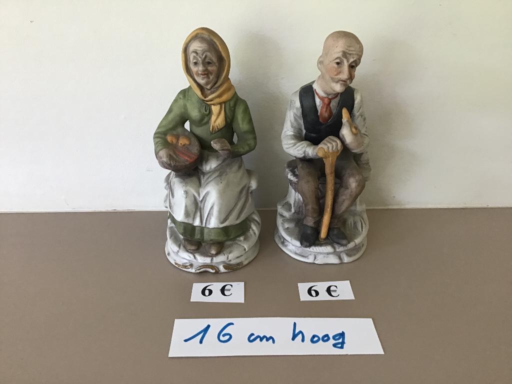 vieux couple en porcelaine de 19 cm de haut et bien d'autres, Enlèvement ou Envoi