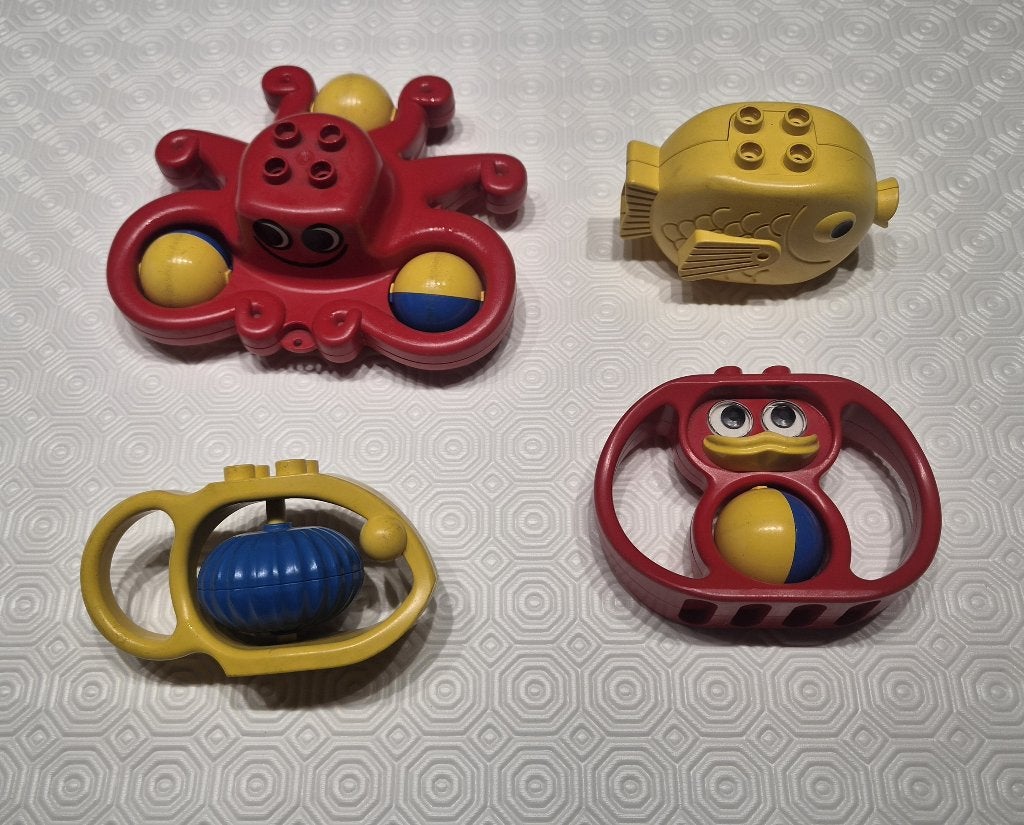 4 Vintage LEGO Primo / LEGO Baby Rammelaars & Figurentjes, Gebruikt, Overige thema's, Lego, Accessoire