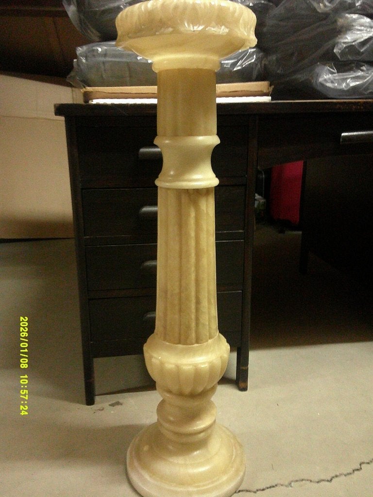 *Belle grande colonne ancienne en marbre en très bon état., Enlèvement