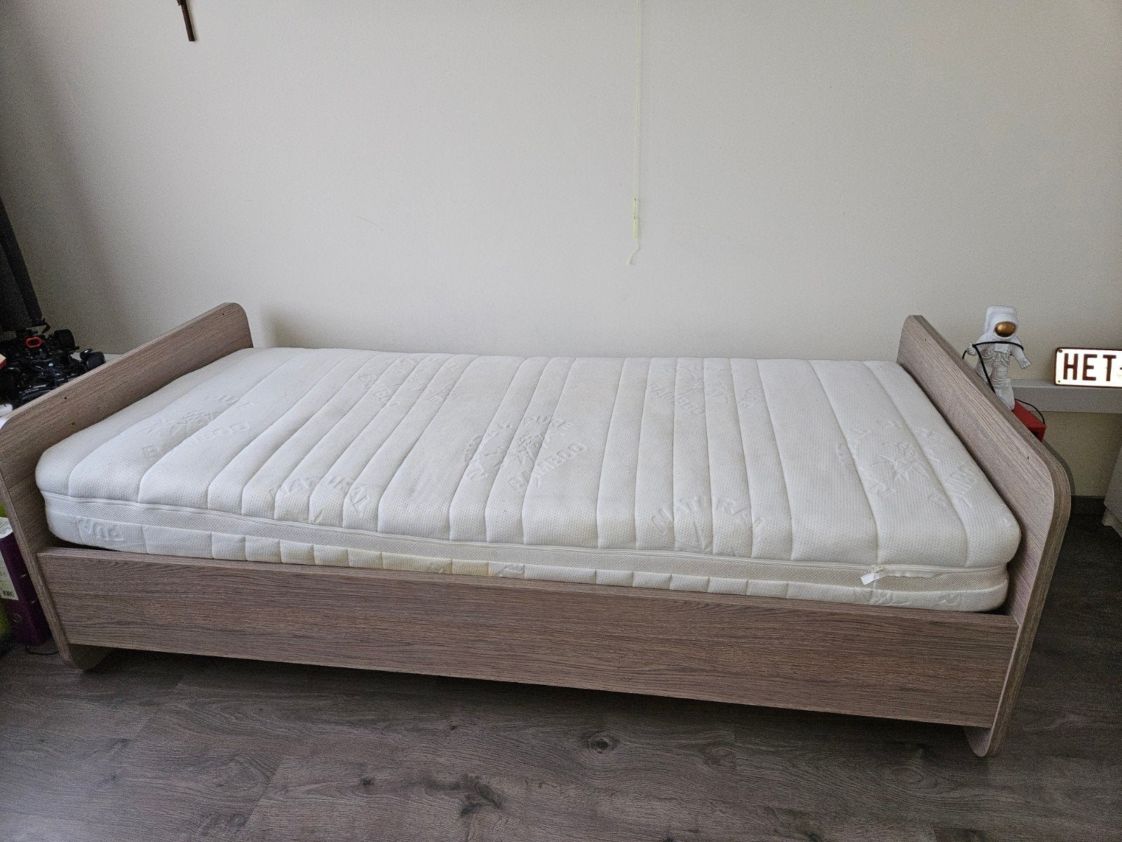 1 Persoonsbed, 90 cm, Une personne, Brun, Enlèvement