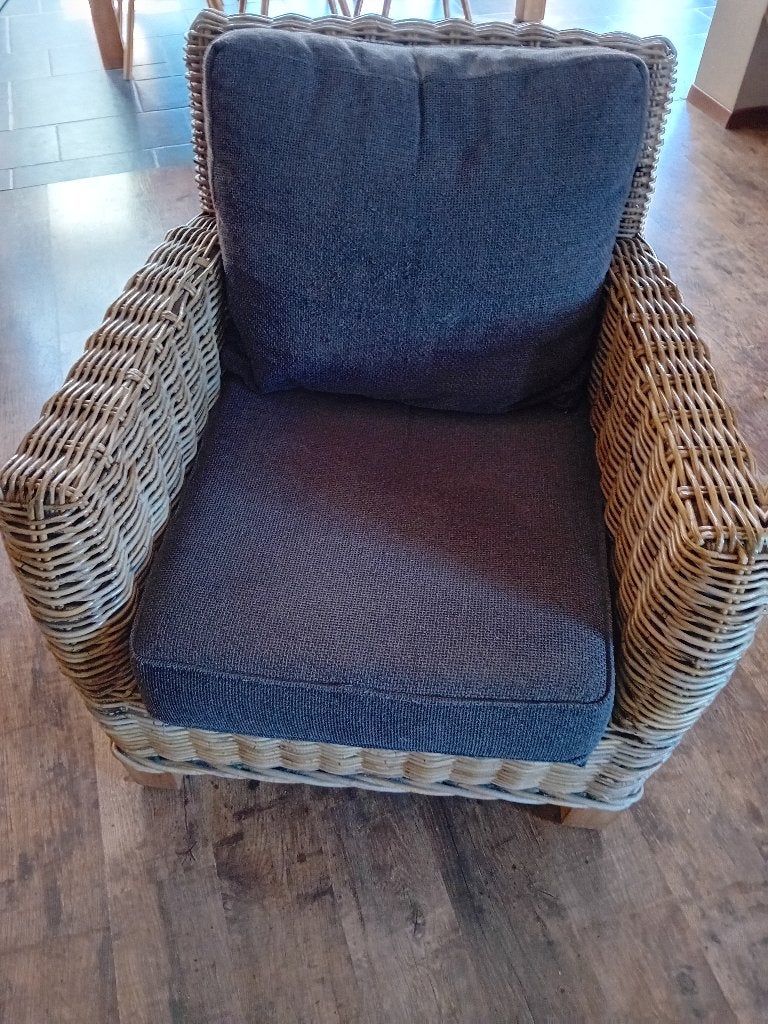 Zetelset 1 zit met poef en 3 zit in rotan, Huis en Inrichting, Ophalen, Gebruikt, Riet of Rotan, Landelijk