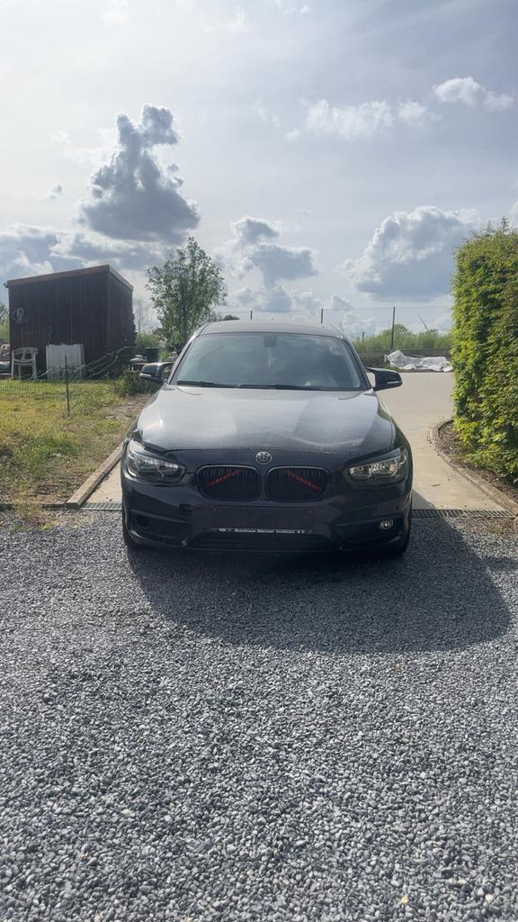 BMW 118i accidentée, Particulier, Achat