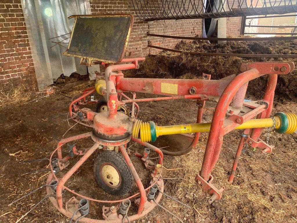 Faneuse PZ  HS360, Enlèvement, Agricole