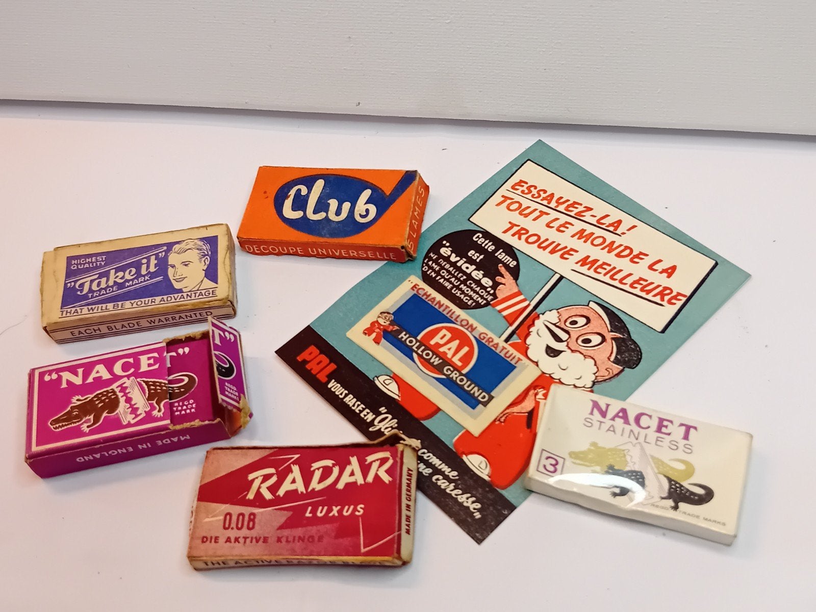 Lot Lames de Rasoir Vintage et Publicités Anciennes, Collections, Collections Autre, Enlèvement ou Envoi