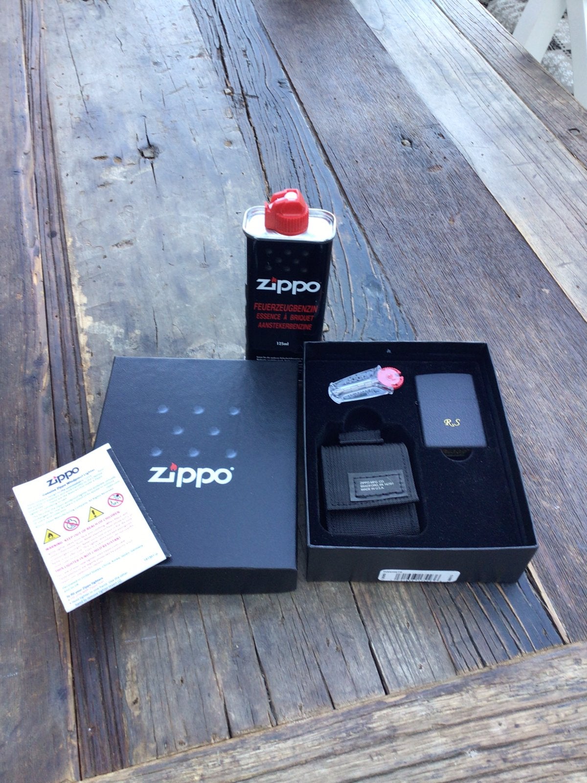 Nieuw zippo aansteker met toebehoren, Enlèvement ou Envoi, Neuf, Briquet