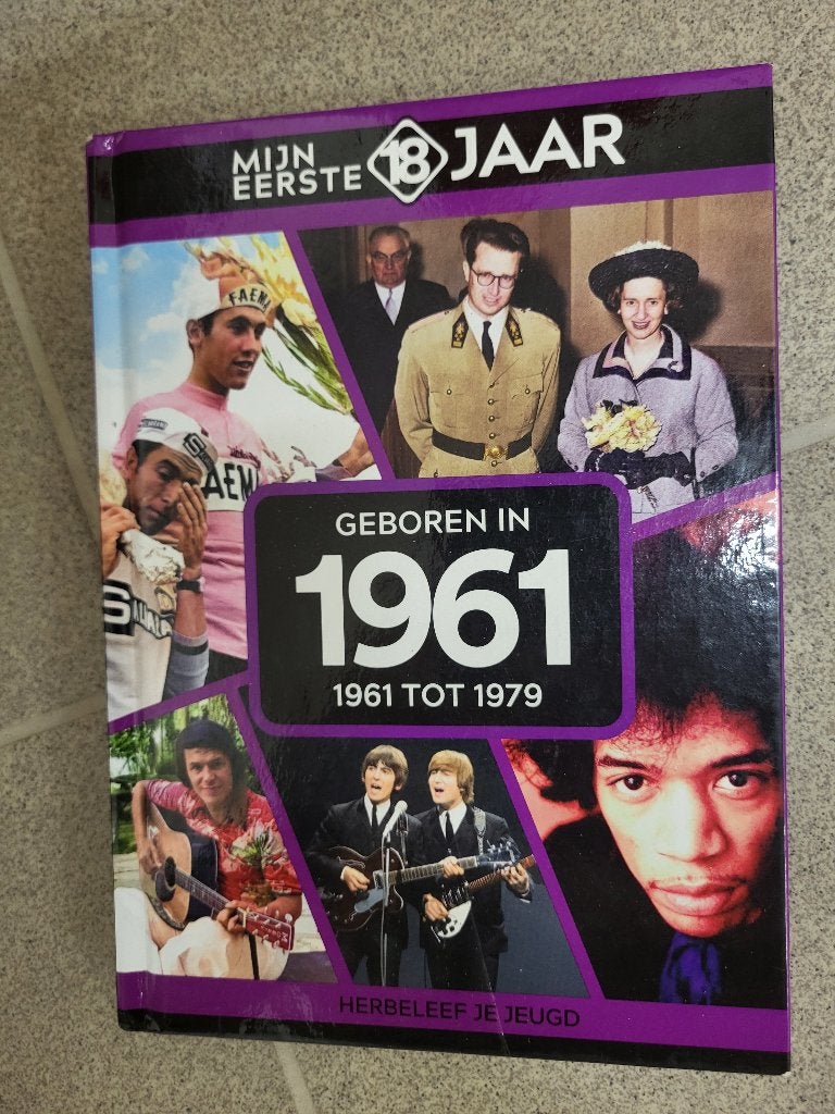 Boek "Mijn Eerste 18 jaar - 1961", Ophalen of Verzenden