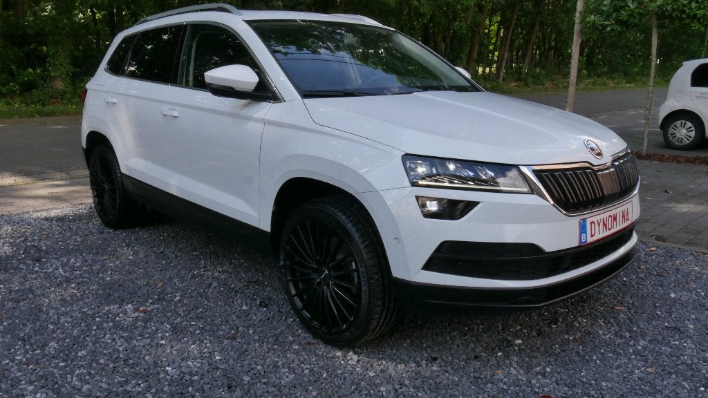 GARANTIE SKODA KAROQ 1.5TSI DSG SPORT BJ18 62DKM 12 M, Cuir, Achat, Garantie prolongée, Entretenue par le concessionnaire
