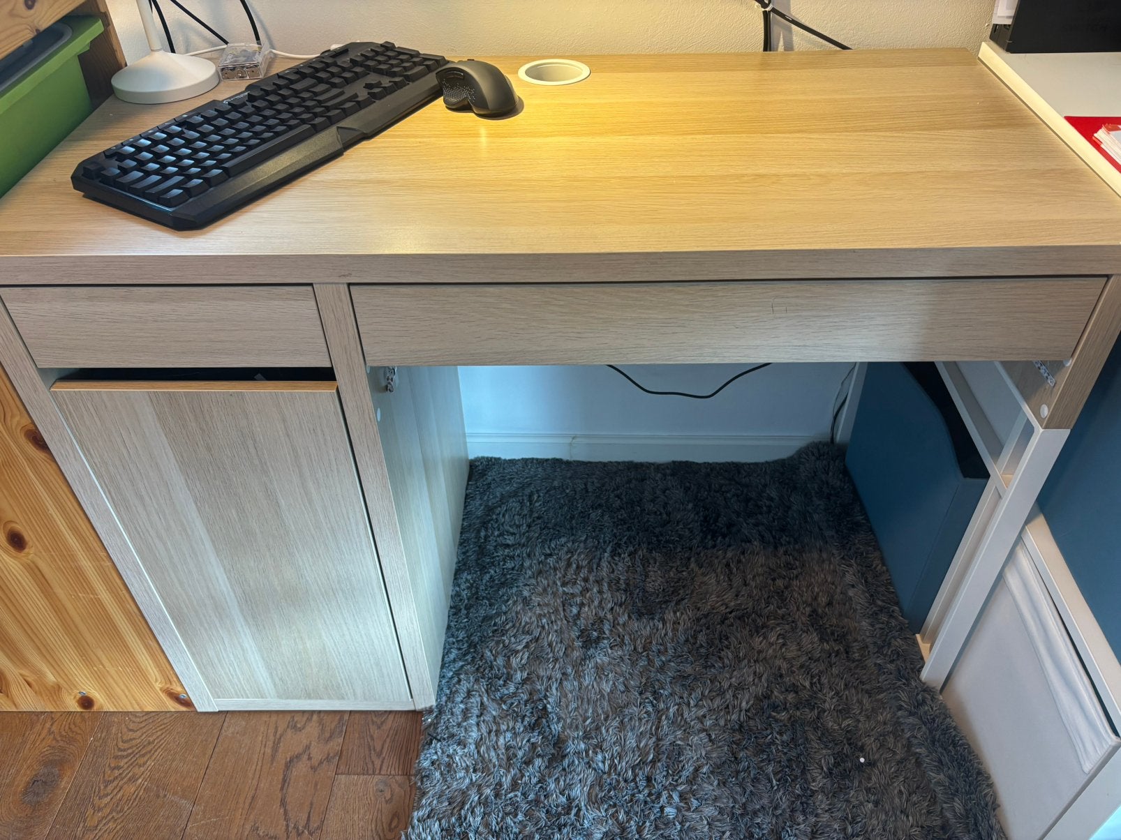 Ikea Micke bureau, Huis en Inrichting, Ophalen, Zo goed als nieuw, IKEA