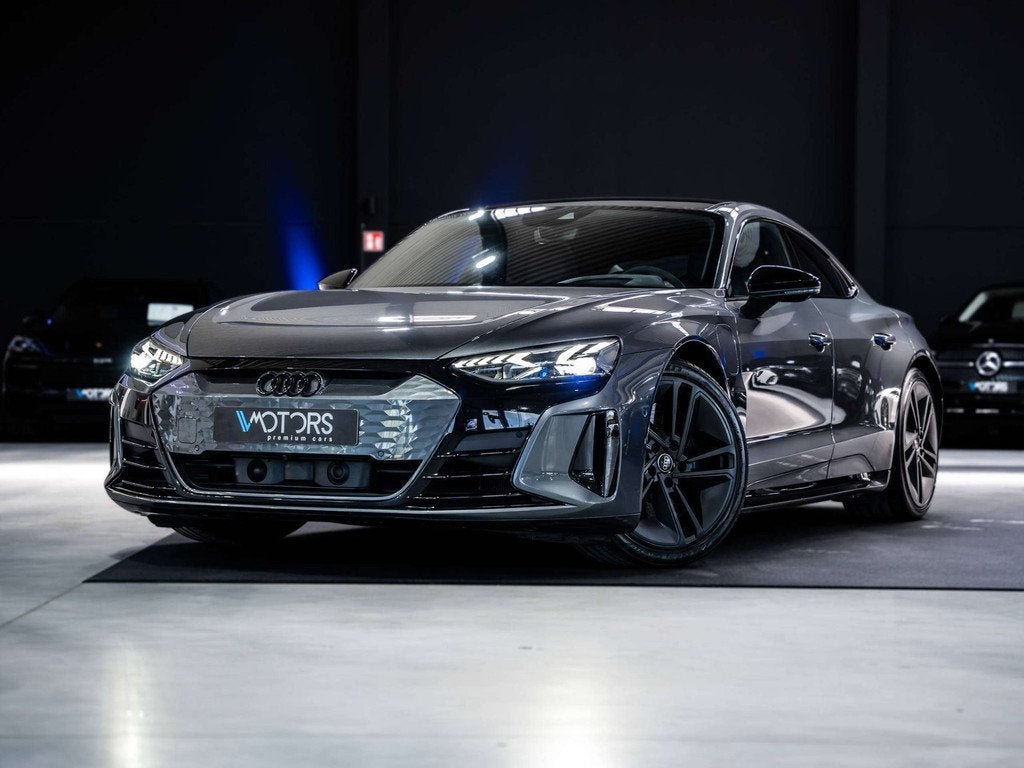 Audi e-tron GT RS E-Tron GT 93.4 kWh - Vierwielbesturing - A, Auto's, Automaat, 4 deurs, Zwart, Vierwielaandrijving