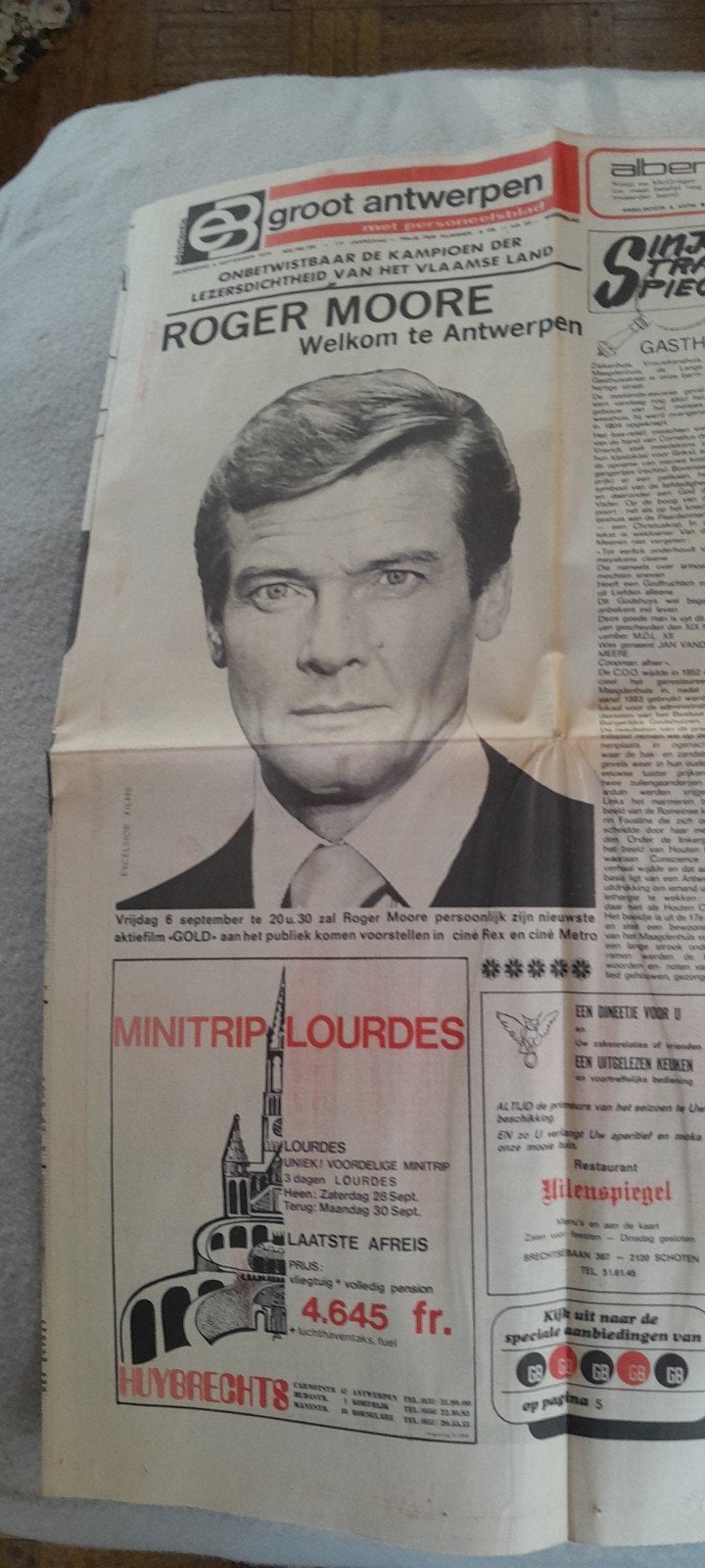 Oude krant 4 september 1974 Roger Moore., Enlèvement ou Envoi, 1980 à nos jours, Journal