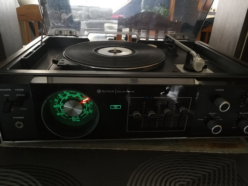 Nivico (JVC) MSL-501L uit 1970 met originele luidsprekers, Antiek en Kunst, Ophalen