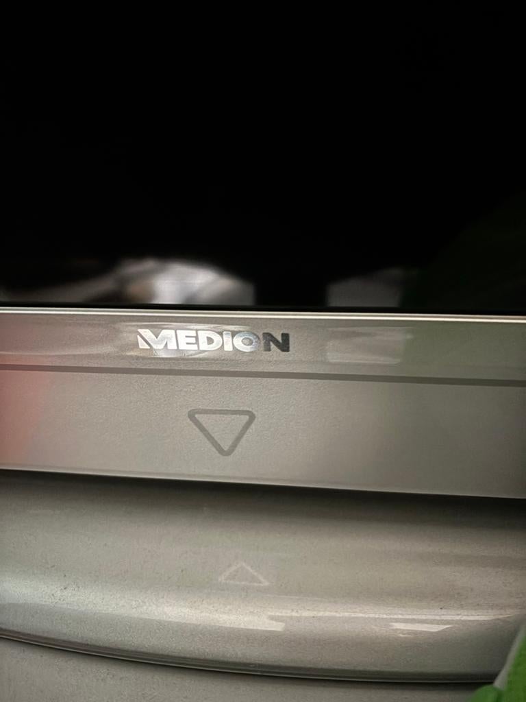 Medion tv, Ophalen, Zo goed als nieuw