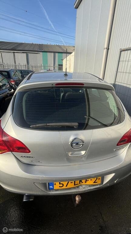 Achterklep Opel Astra J ('09-'15), Enlèvement ou Envoi, Opel, Haillon arrière, Opel