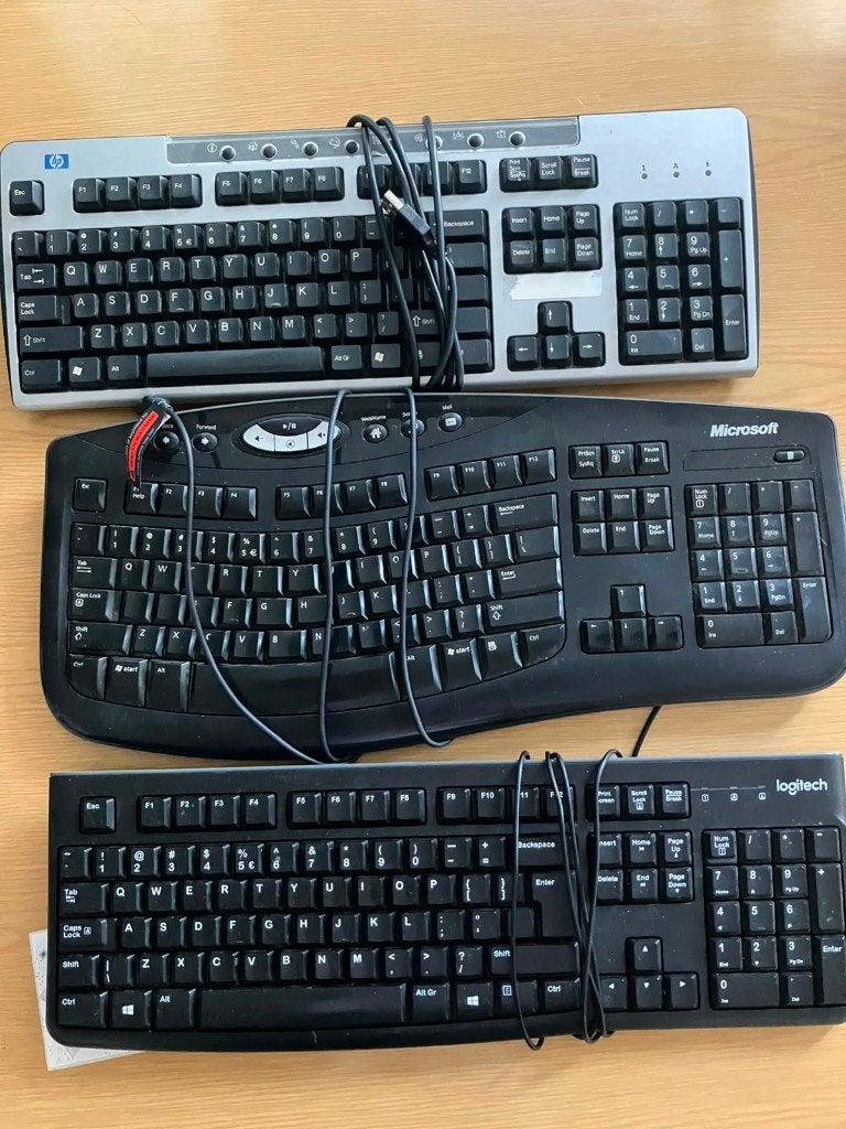 Ordinateur à clavier QWERTY, Informatique & Logiciels, Claviers, Enlèvement, Qwerty, Logitech G