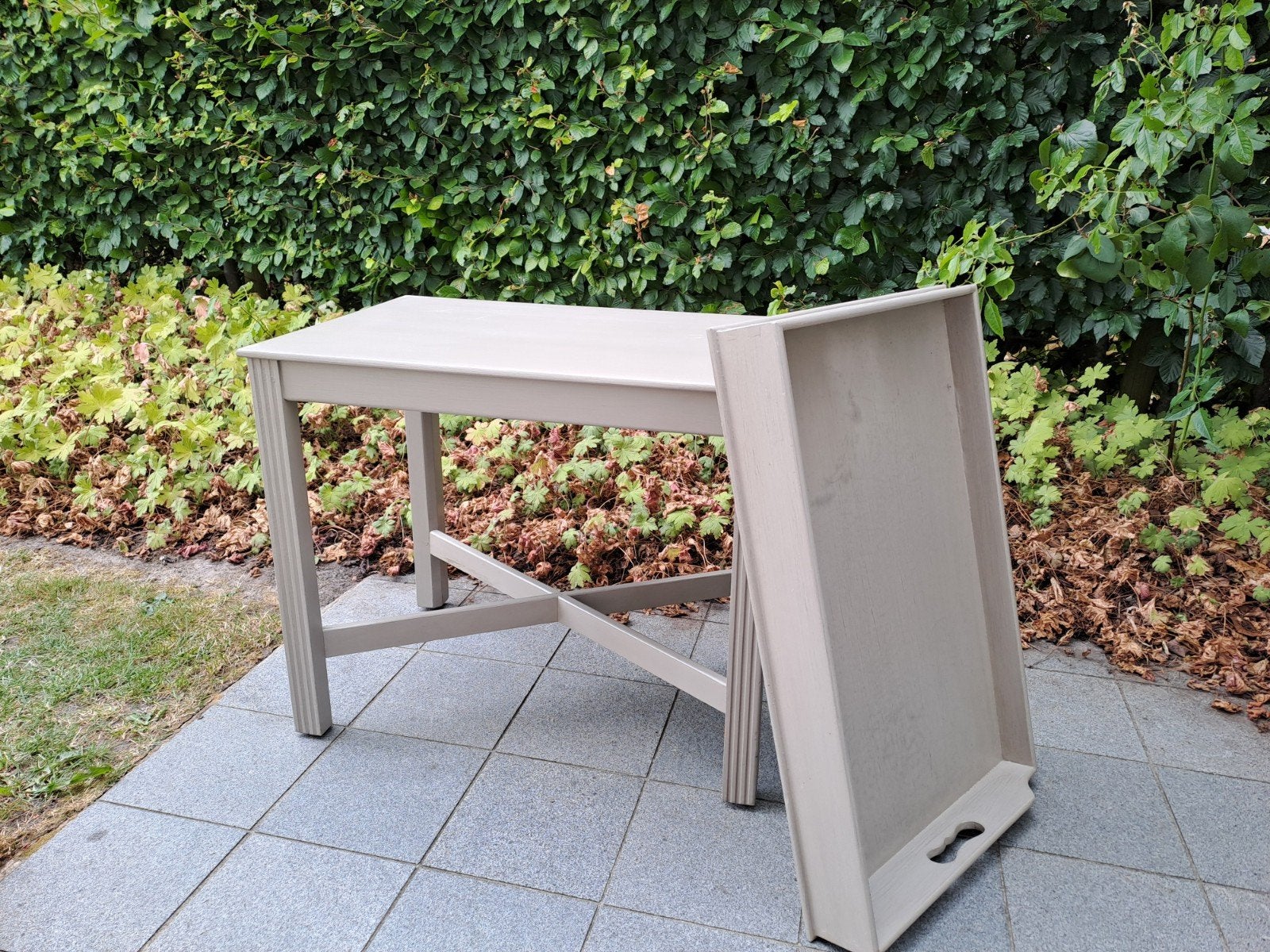 Bijzettafel met dienblad, Huis en Inrichting, Tafels | Bijzettafels, Ophalen
