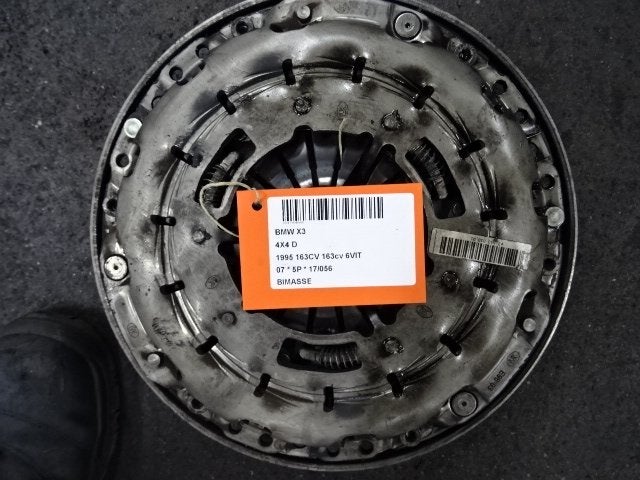 VOLANT MOTEUR BI-MASSE BMW X3 (E83) (09-2003/12-2011) (LUC), Utilisé, BMW, Petuelring 130
80809  München, DE, Bayerische Motoren Werke AG