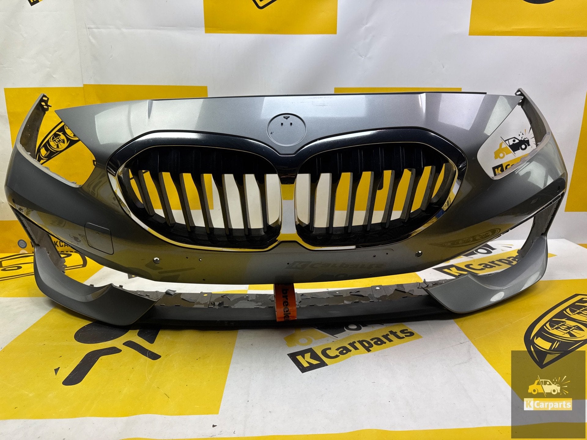 BMW S rie 1 F40'Pare-chocs avant 4xPDC original 51117459708, Petuelring 130
80788  Munich, DE, Pare-chocs, Info@bmw.de, Utilisé
