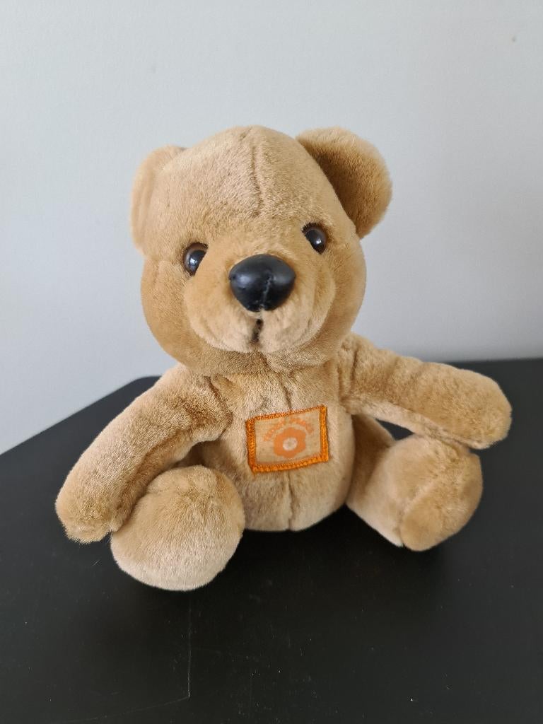 knuffel beer ongeveer 15 cm, Kinderen en Baby's, Speelgoed | Knuffels en Pluche, Ophalen, Zo goed als nieuw, Beer