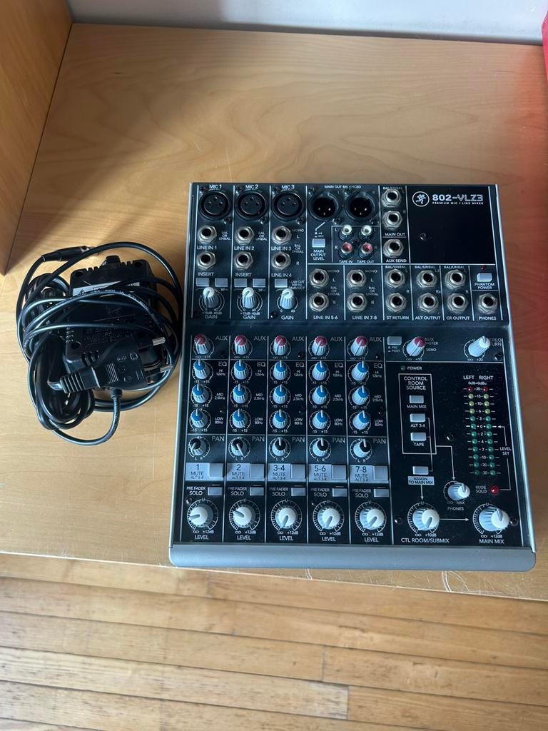 Mackie 802-VLZ3 premium mic/ line mixer, Musique & Instruments, Enlèvement, Comme neuf, 5 à 10 canaux, Entrée micro