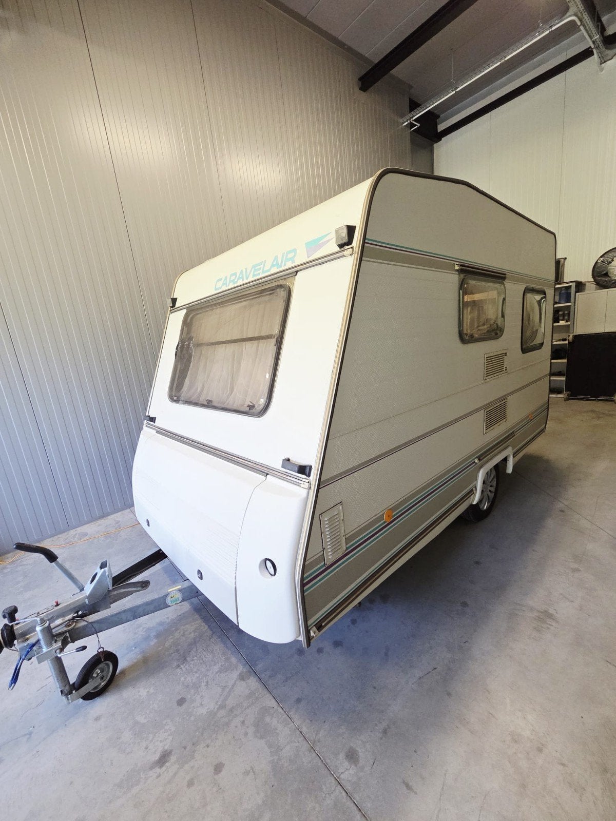 Caravelair bamba 350 keuringsvrij ! -750Kg, Koelkast, Treinzit, Particulier, Caravelair