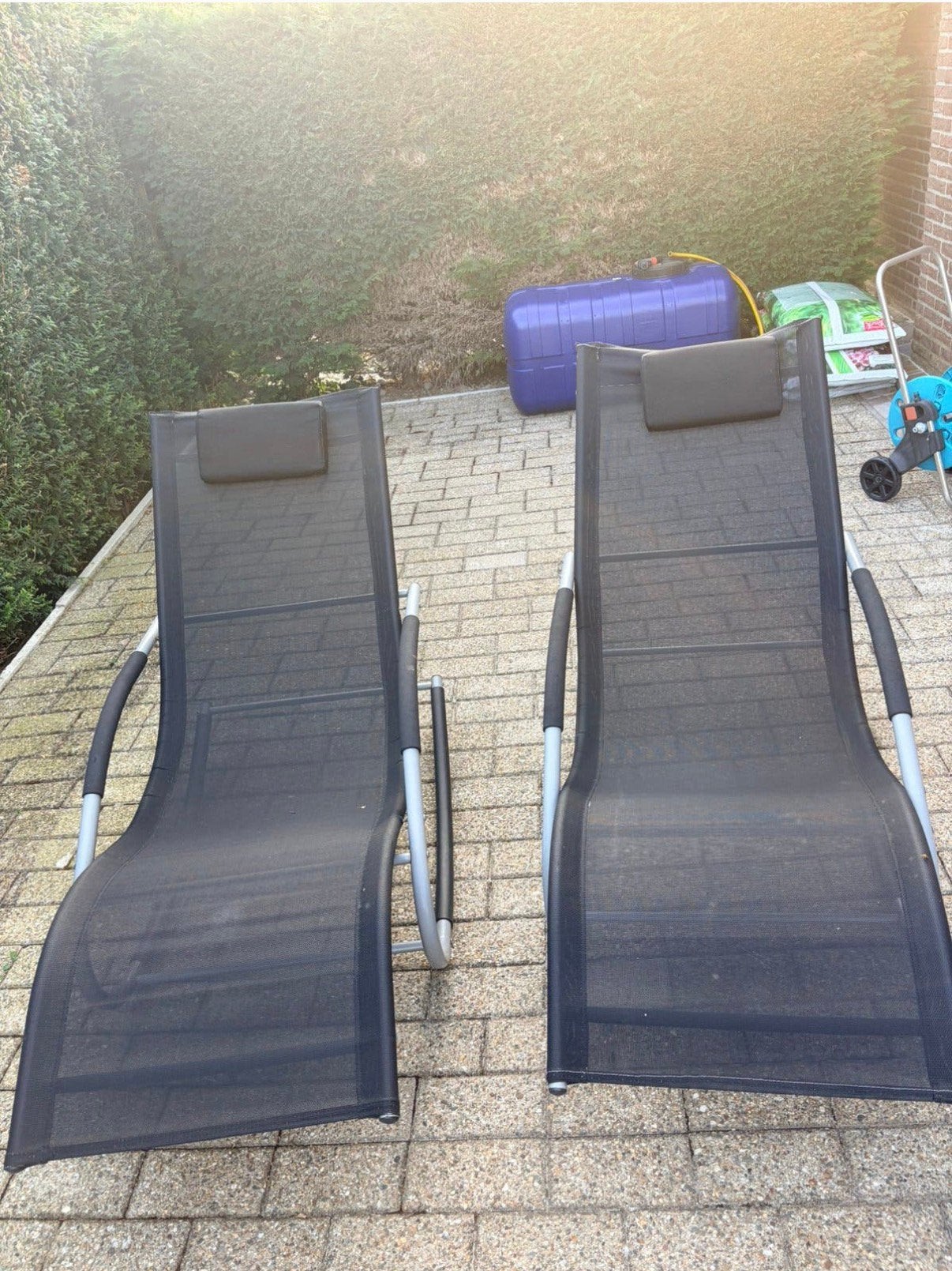 2 chaises longues et chaises longues à vendre, Enlèvement, Comme neuf