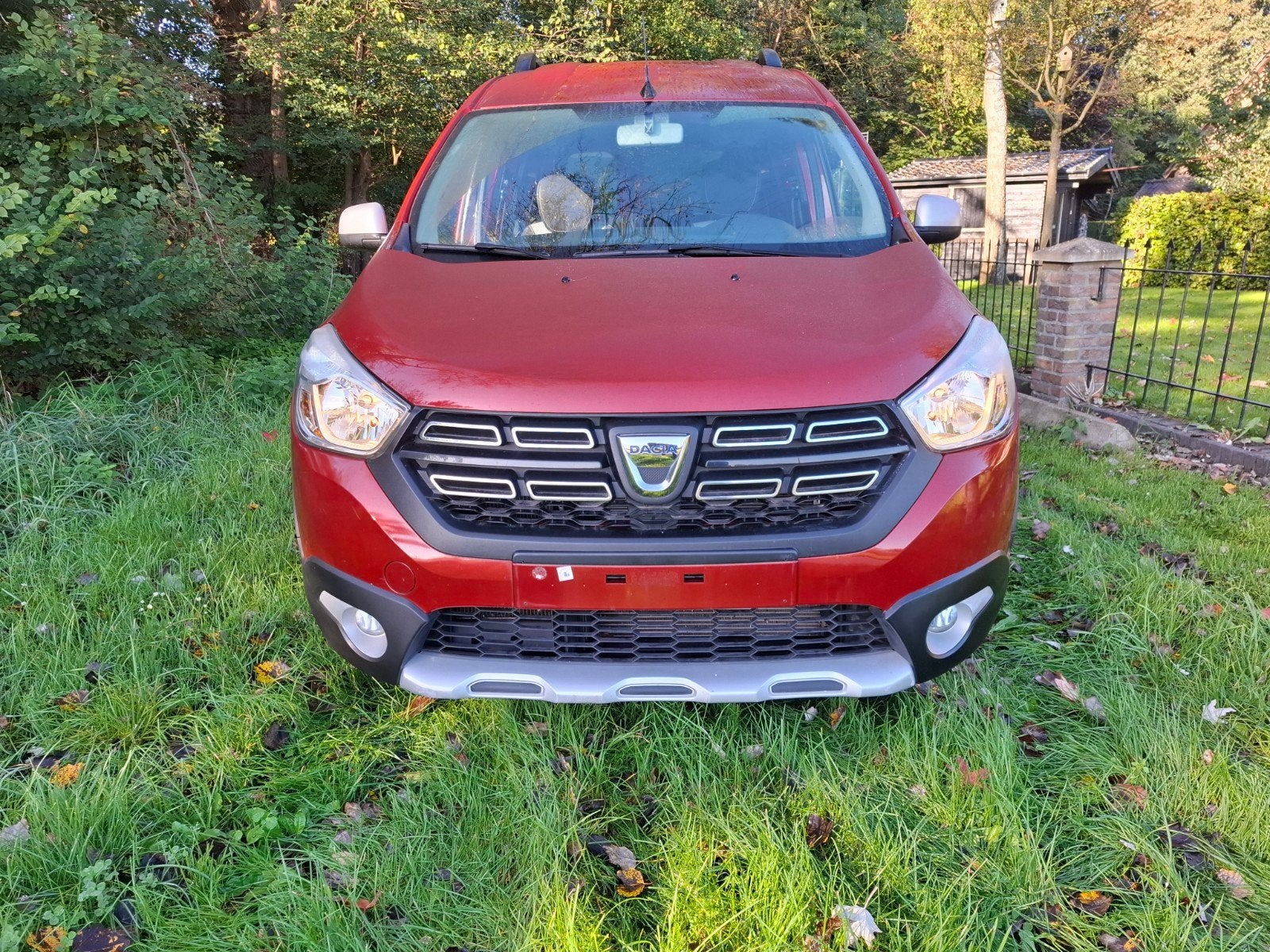 Climatisation Dacia DOKKER STEPWAY 1.5 BlueDCI. CROISIÈRE CA, Autos, Rouge, Achat, 6 portes, Euro 6