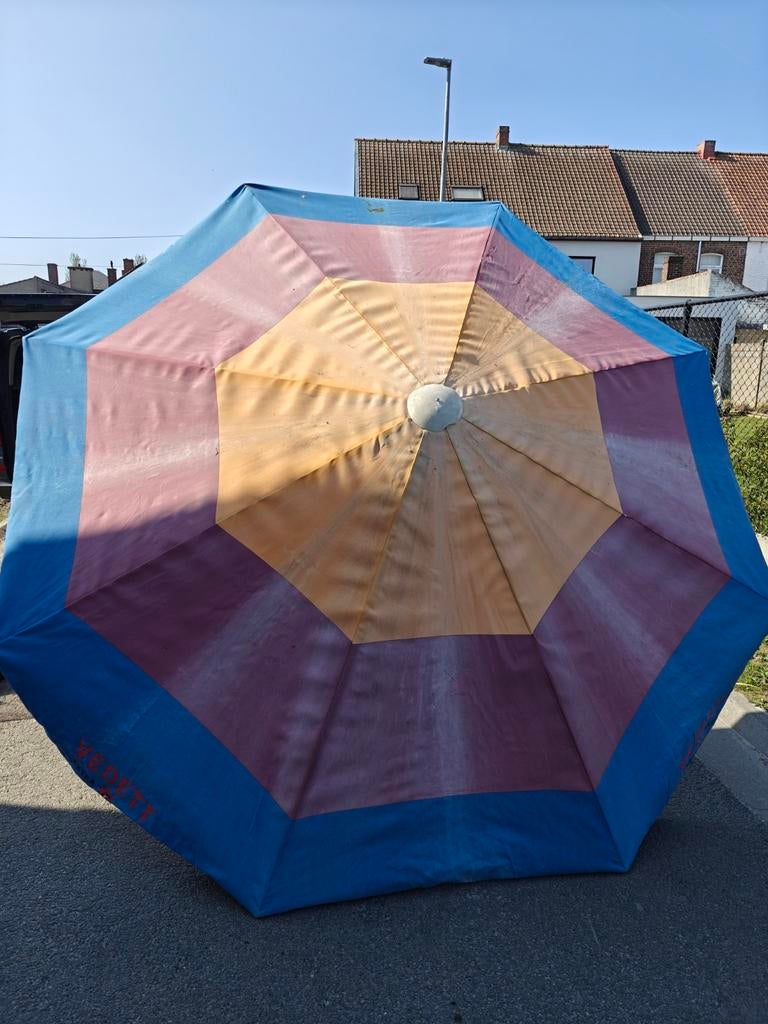 Oude vedett parasol, vlekken, scheurtjes, 3m, Ophalen