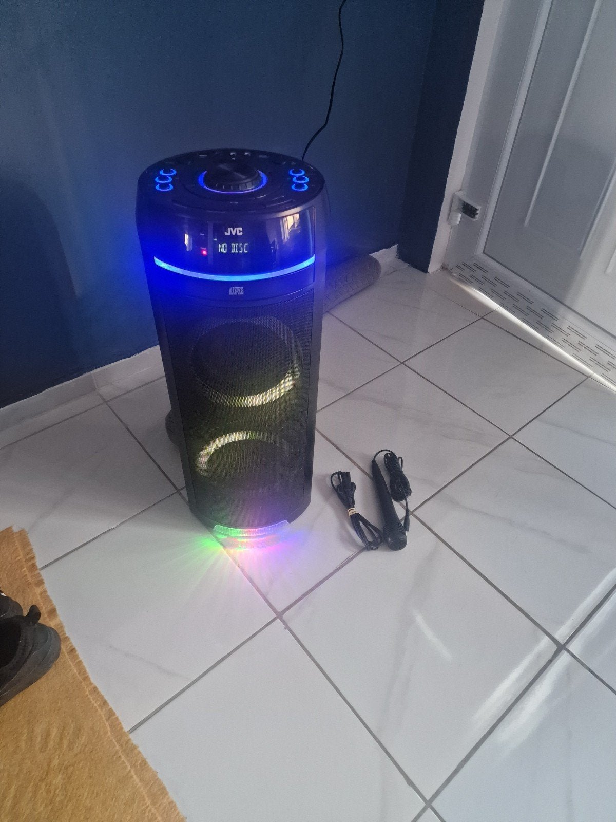 baff amplifie jvc qui fait cd Bluetooth karaoke usb, Audio, Tv en Foto, Inclusief kabels, Ophalen, Zo goed als nieuw, JVC