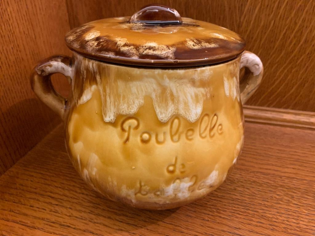 Vallauris pot met deksel, Ophalen