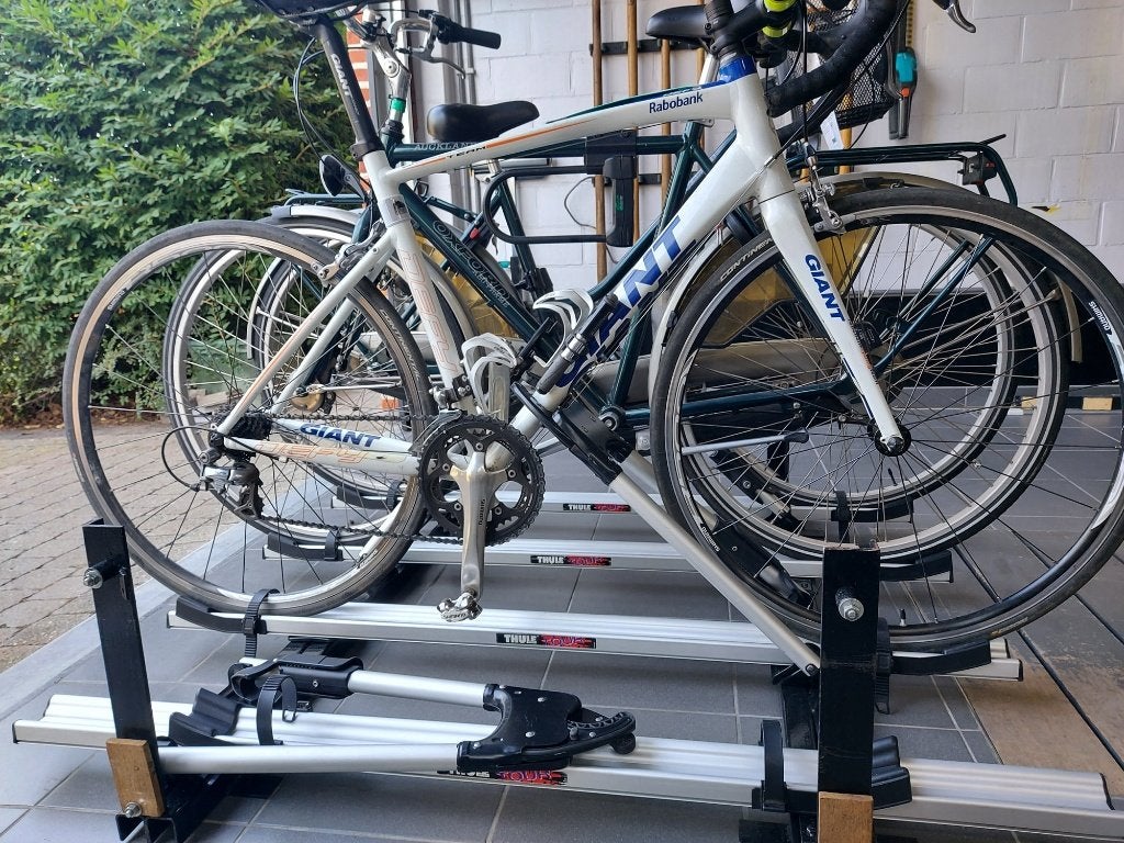 fietsdragers Thule - max 4 fietsen -> VERKOCHT !, Autos : Divers, Porte-vélos, Utilisé, Accessoire porte-vélos, 3 vélos ou plus