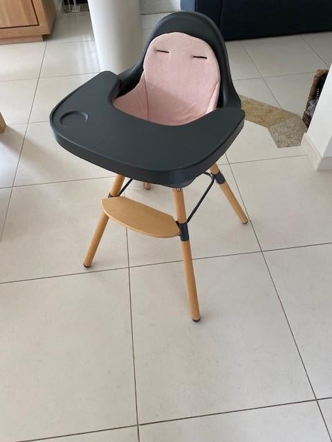 KINDERDSTOEL, Ophalen, Gebruikt, Meegroeistoel, Gordel(s)