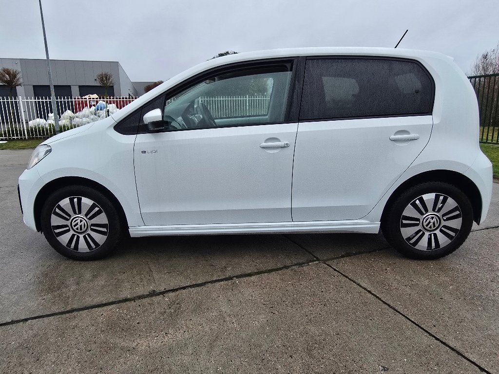 VW e-UP! Elektrisch 81 pk Highline Automaat, Auto's, Automaat, Wit, Berline, 5 deurs