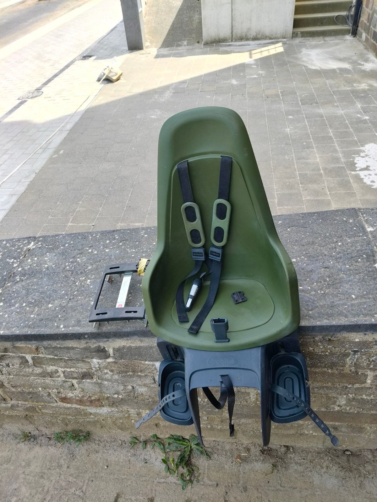 Bobike Go Maxi Achterzitje - Olive Green (Groen), Ophalen