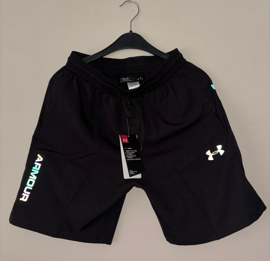 Short under armour reflectif, Neuf, Général, Under armour, Taille 48/50 (M)