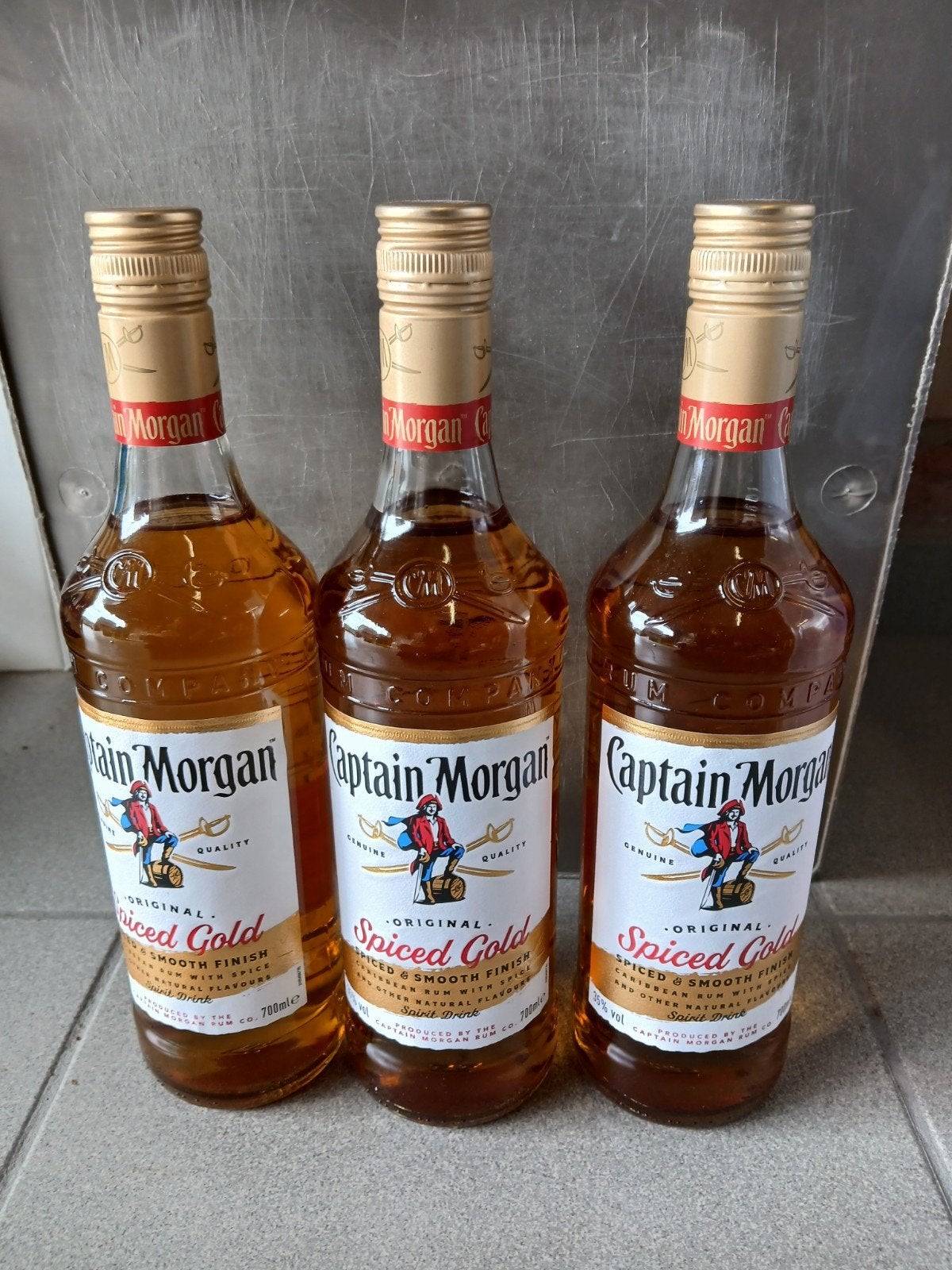 Lot de 3 bouteilles 70 cl Captain Morgan Spiced gold rhum, Collections, Vins, Enlèvement, Neuf, Autres régions, Autres types
