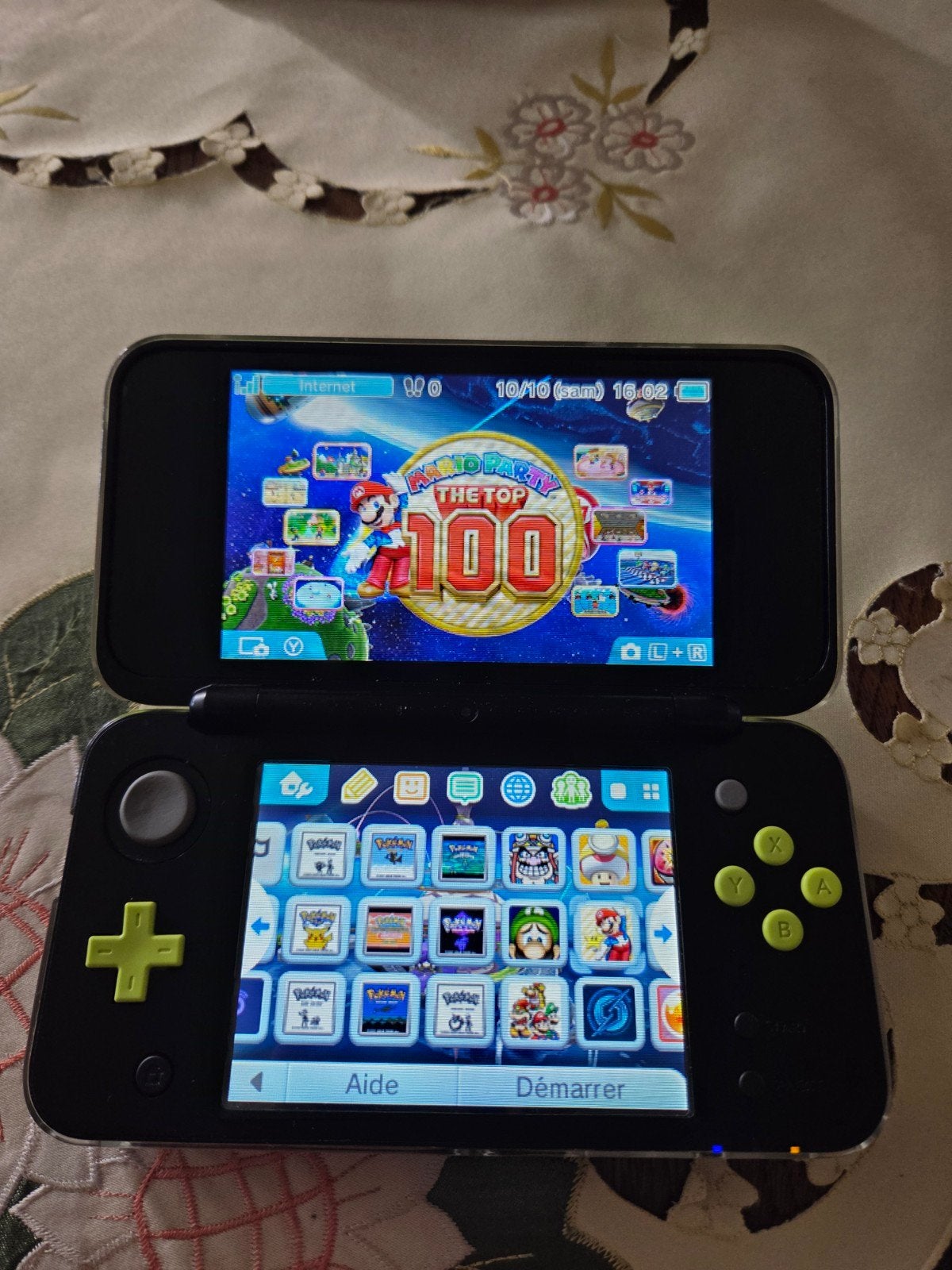 New Nintendo 2DS XL (jeux illimités), Consoles de jeu & Jeux vidéo, Enlèvement, 2DS
