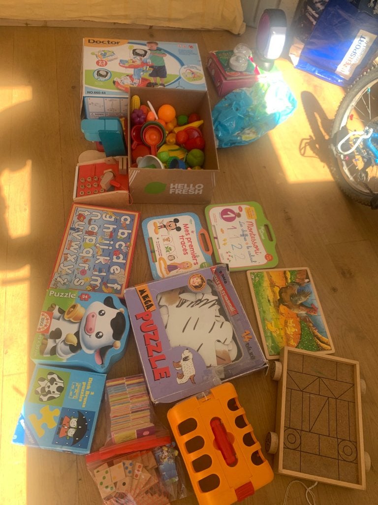 ENORME speelgoedset voor kinderen - 4 grote volle tassen, Ophalen, Zo goed als nieuw, Bouwen, Met licht