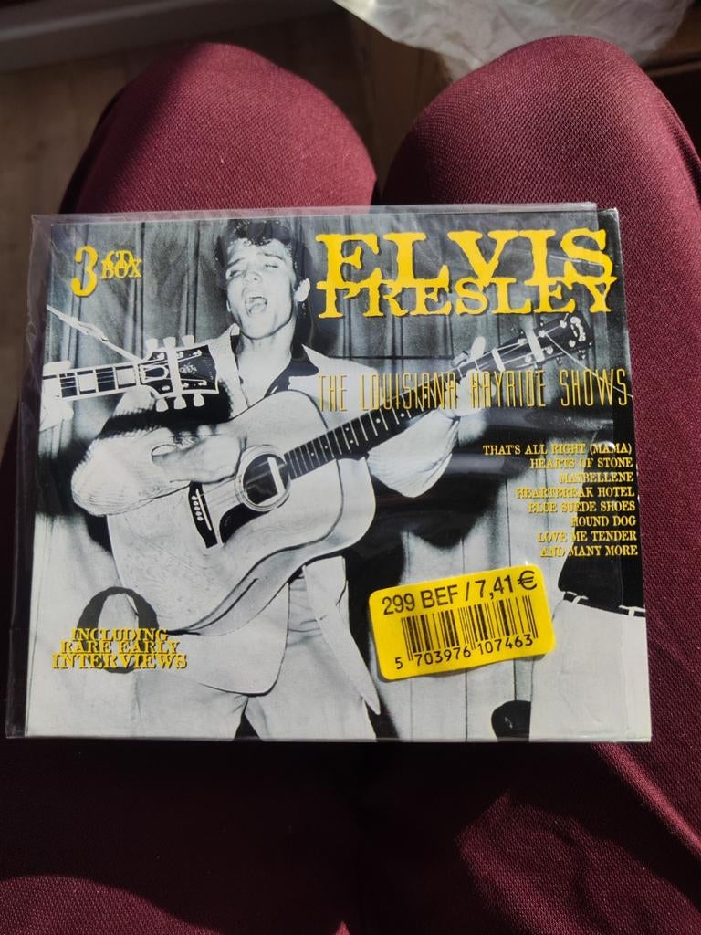 Elvis Presley 3 cd box, Enlèvement
