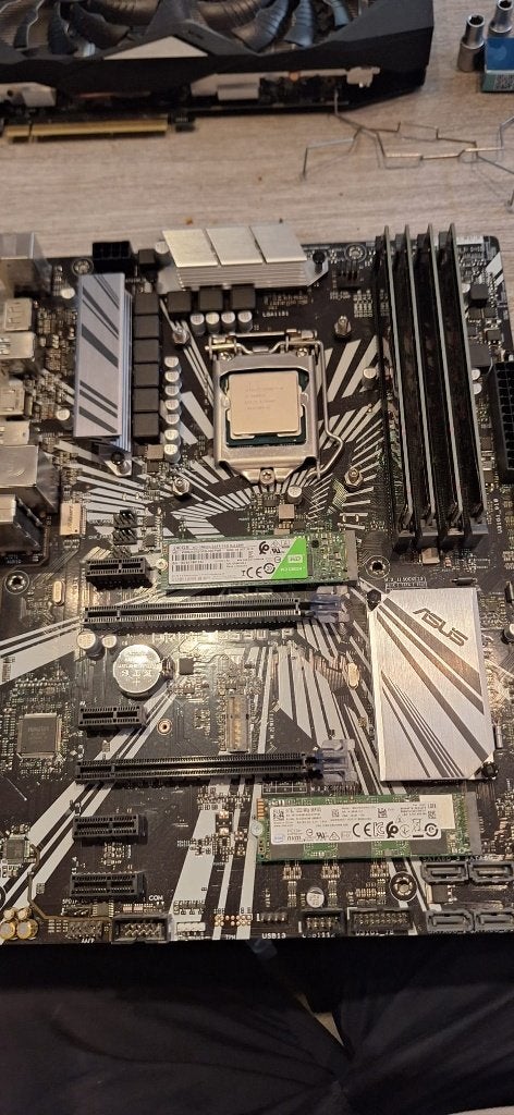 asus moederbord, Hobby en Vrije tijd, Elektronica-componenten, Ophalen, Gebruikt