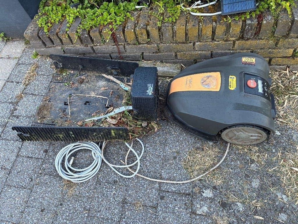 Stiga Autoclip M7 (gratis voor onderdelen), Ophalen, Gebruikt, Stiga/Honda, Bestuurbaar via app