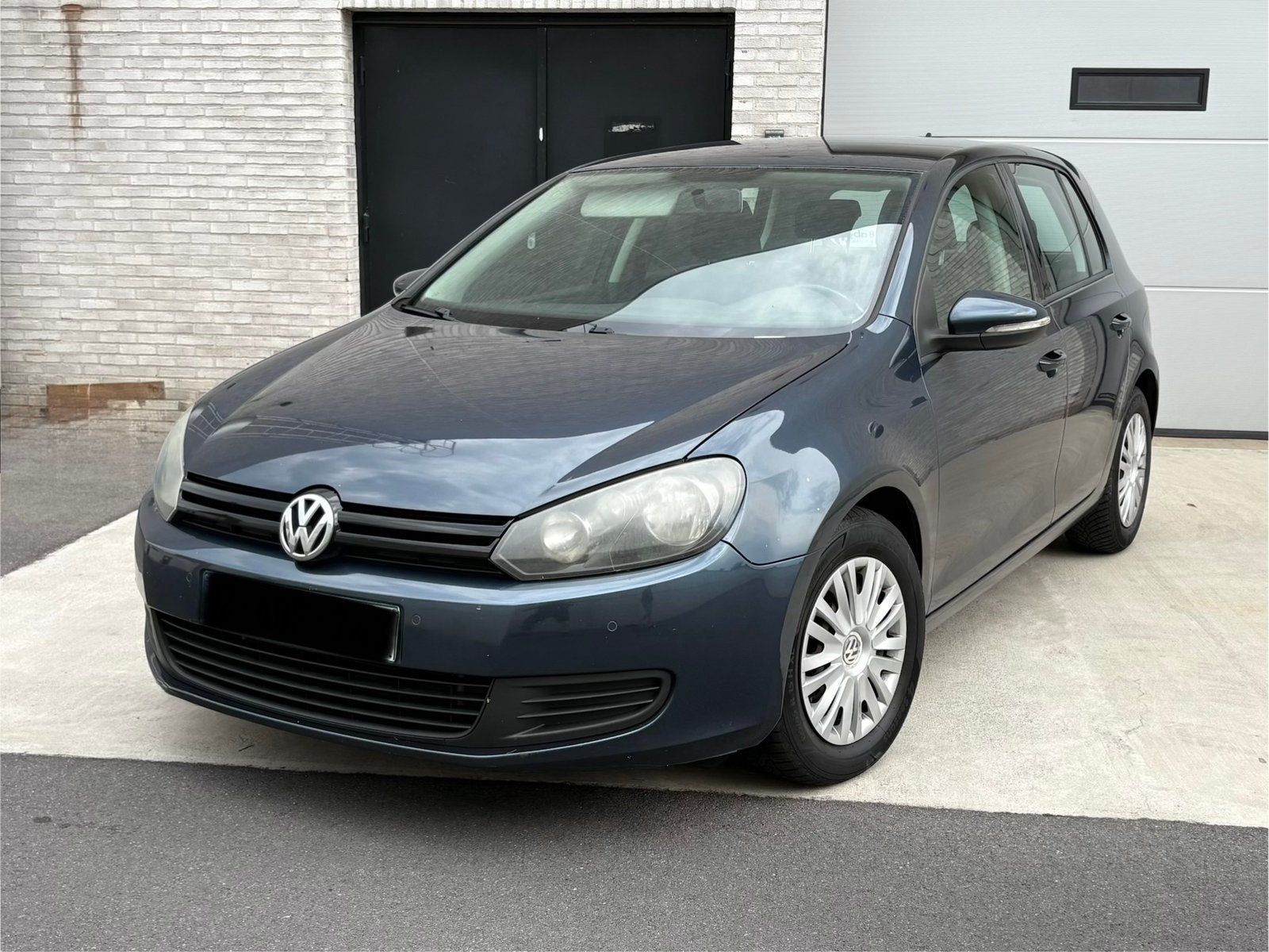 Volkswagen Golf VI 1.6 TDI BlueMotion Technology – 105 ch –, Auto's, Volkswagen, Euro 5, Stof, Zwart, Blauw