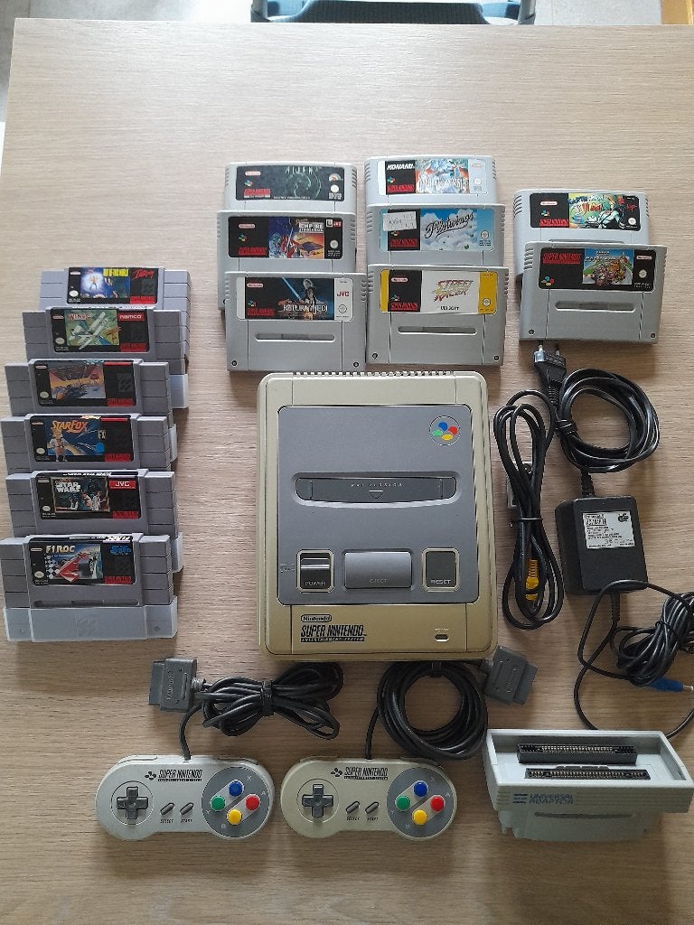 Console SNES + 14 jeux, Games en Spelcomputers, Spelcomputers | Nintendo Super NES, Ophalen, Gebruikt, Met 2 controllers, Met games