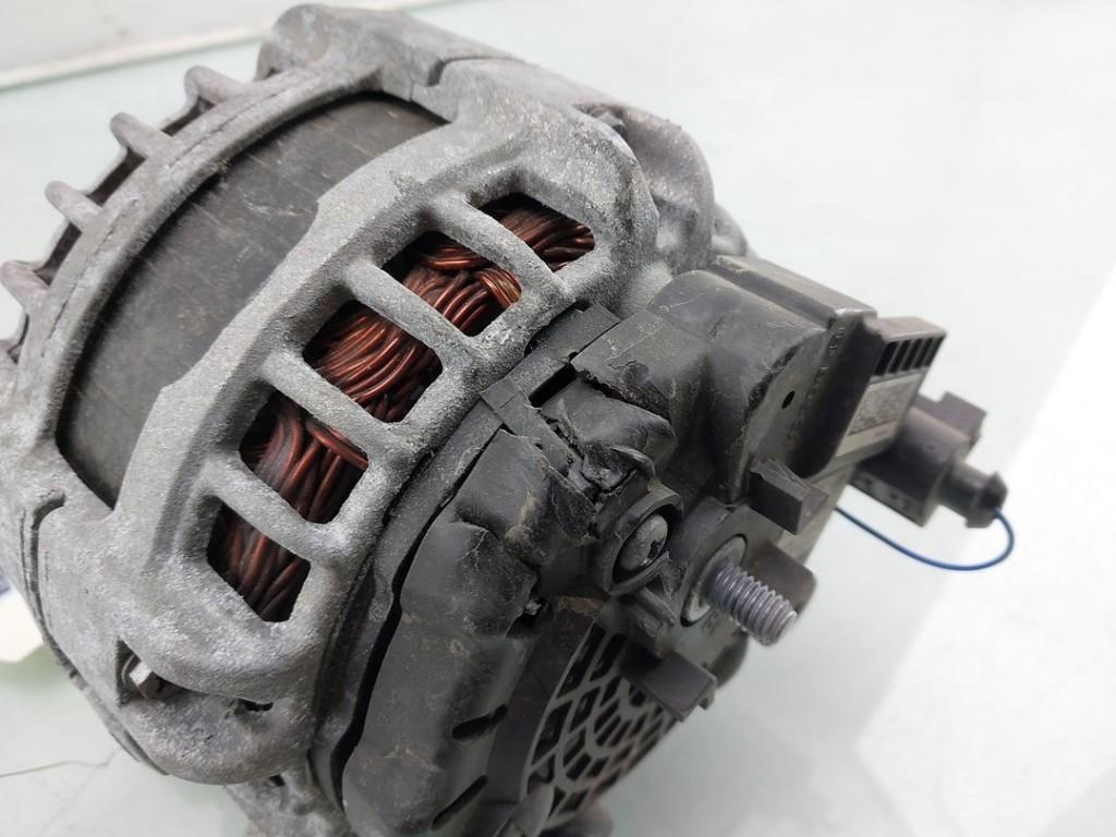 ALTERNATEUR Volkswagen Polo VI (AW1) (01-2017/08-2021), Utilisé, Volkswagen