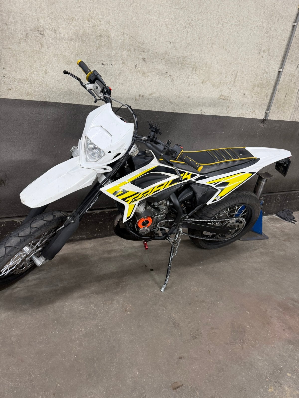 Beta rr50 track 86 top, Zo goed als nieuw, Ophalen, Overige merken