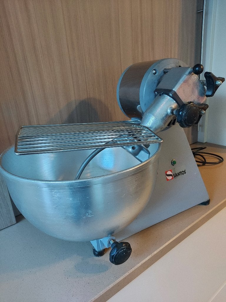 deegkneder santos, Electroménager, 1600 grammes de pâte ou plus, Enlèvement, Utilisé, Sans minuteur