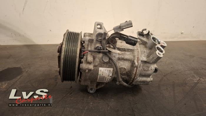 Pompe clim d'un Renault Clio, Renault, -, 3 mois de garantie, Utilisé