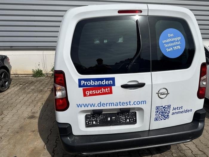 Portier 4Deurs links-achter van een Opel Combo (EWP), Gebruikt, -, Deur, -