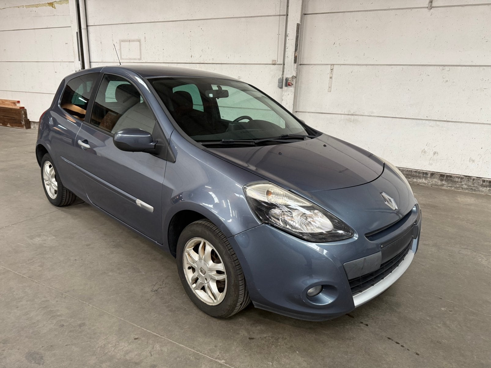 Renault Clio, Achat, Boîte manuelle, Noir, 5 places